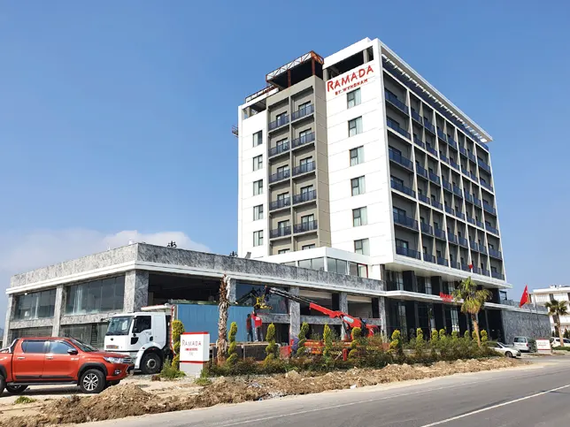 Ramada Otel - Tire