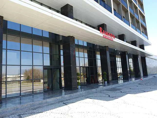 Ramada Otel Tire 21